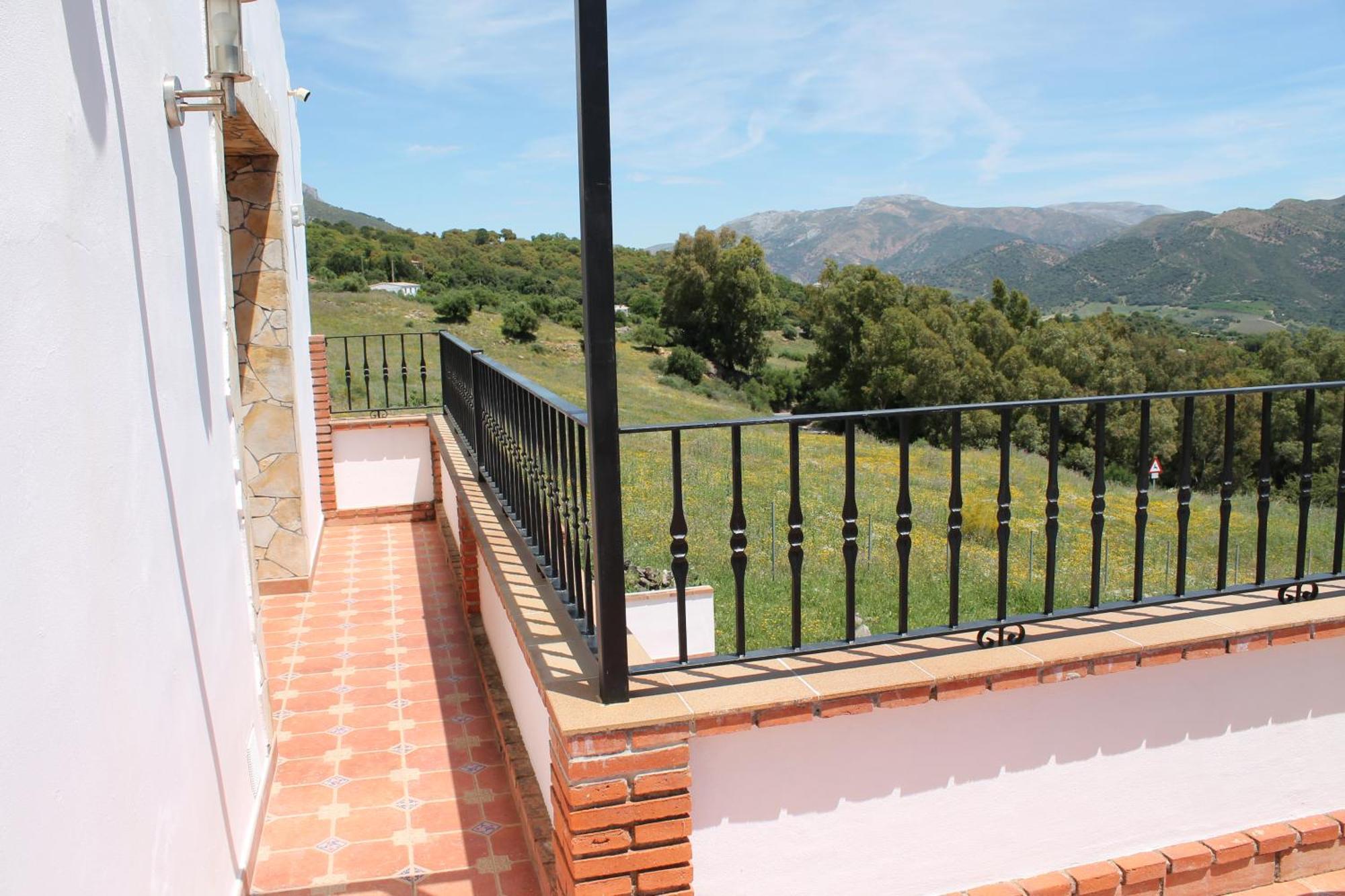 Apartamento Valle Del Guadiaro 코르테스데라프론테라 외부 사진
